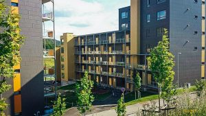 Koka karkasa daudzdzīvokļu mājas piemērs 1